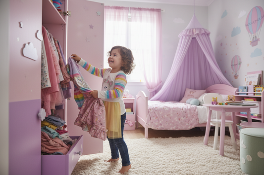 How Letting Kids Choose Their Own Outfits Builds Confidence and Independence