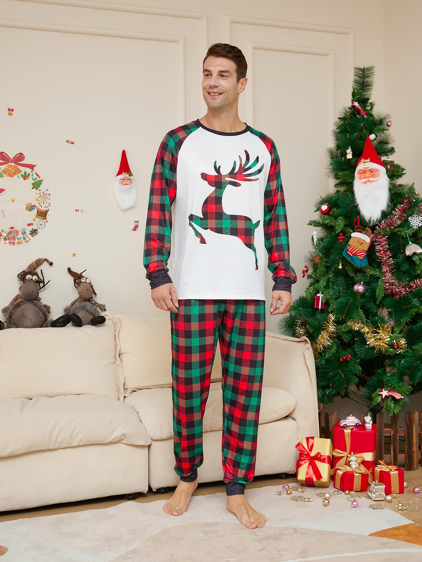 Christmas Parent-child Cartoon Elk Plaid Printed Pajamas Set