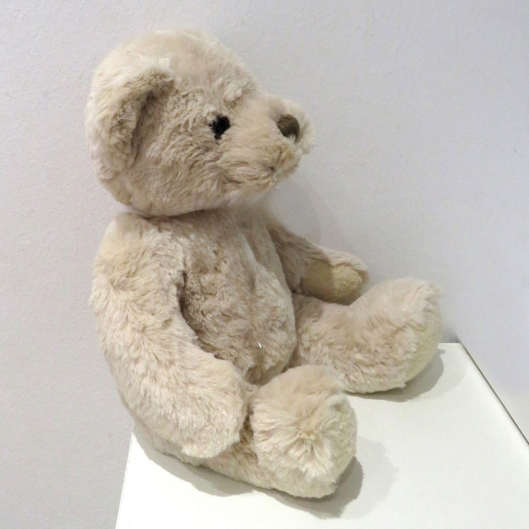 Personalised Luxury Teddy Bear in beige, featuring a soft texture and a bear-themed T-shirt. Ideal gift for all ages.